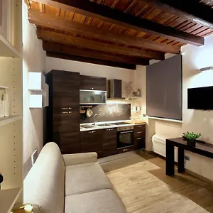 Grazioso Monolocale Nel Cuore Di Brera Appartamento Milano