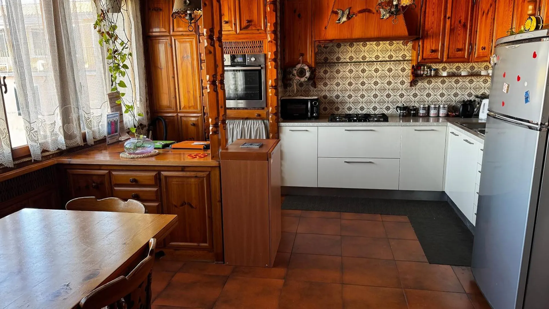Rousseau'S Apartment Venice