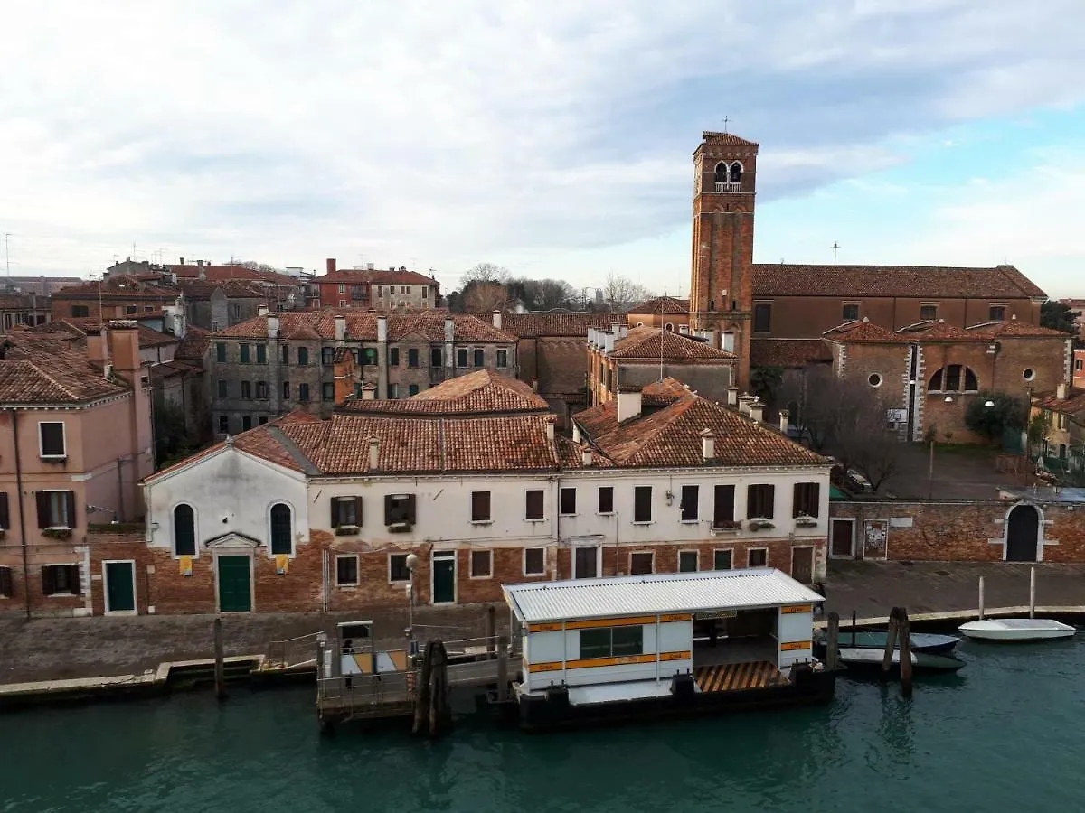 Rousseau'S Apartment Venice